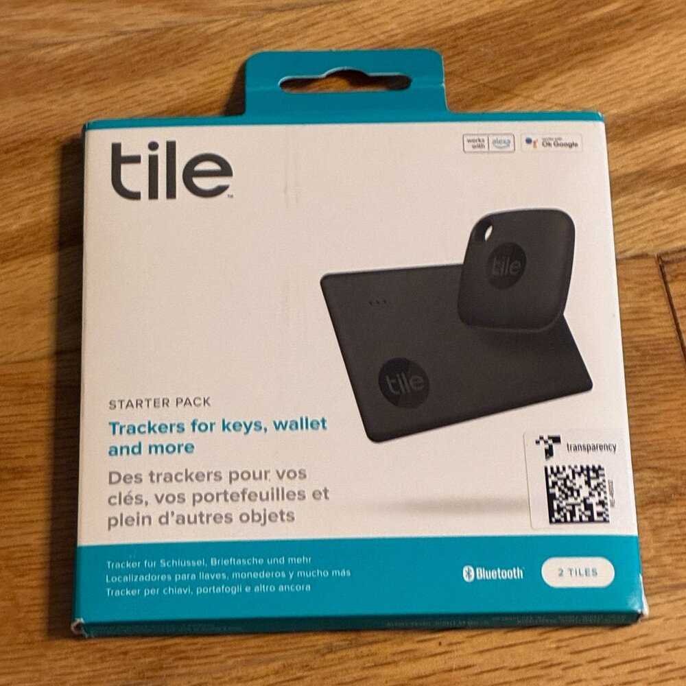NEW in box, TILE black, 2 pack, Tracker for keys wallet luggage and more